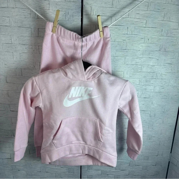 Nike Other - Nike girls pink hoodie & joggers, little girls outfit cute cozy, warm NWT